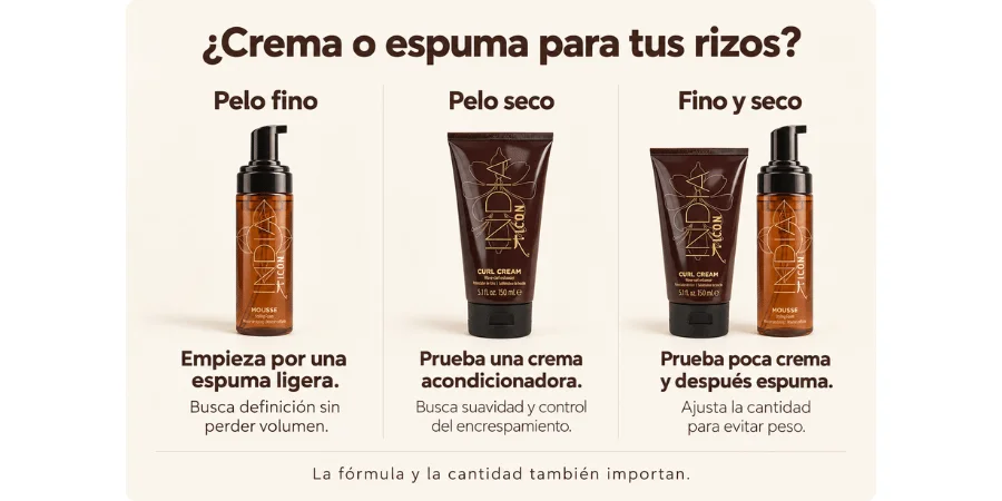 Guía para elegir crema o espuma para rizos según las necesidades del cabello.
